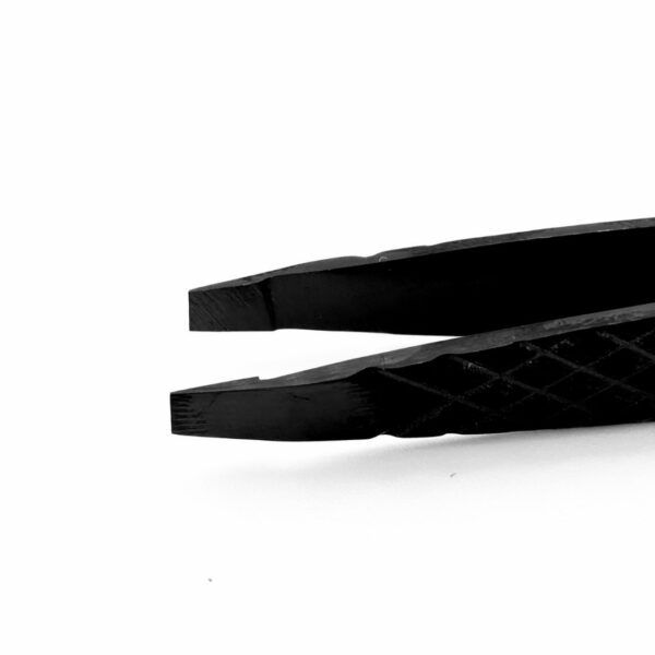 Elleebrow Tweezer