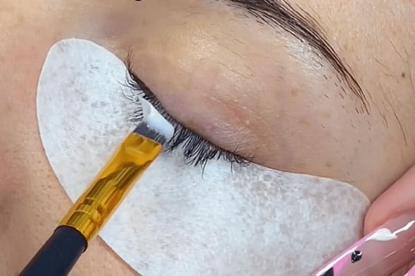 Korean Lash Lift training session at Elleebana India